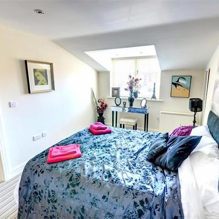Hotties House - Two-Bed Cottage, Dog-Friendly & Off-Street Parking - 스카버러 외부 사진